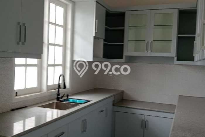 Dijual Rumah Luas Megah Dengan View Cantik di Pondok Bambu, Jakarta Timur Dijual Rumah Luas Megah Dengan View Cantik di Pondok Bambu, Jakarta Timur