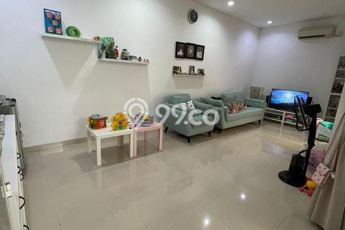 Dijual Hunian Rumah Terawat 4 KT di Condet, Jakarta Timur Dijual Hunian Rumah Terawat 4 KT di Condet, Jakarta Timur