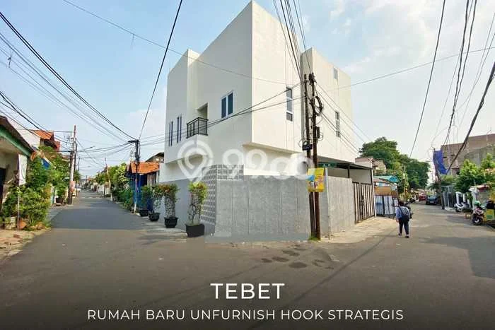 Hunian Eksklusif Siap Huni LT 110m2 di Tebet, Jakarta Selatan Hunian Eksklusif Siap Huni LT 110m2 di Tebet, Jakarta Selatan