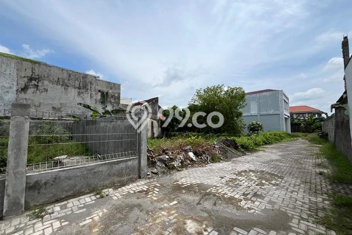 Lahan Kosong Dijual di Yogyakarta dengan Area 129m2 Lahan Kosong Dijual di Yogyakarta dengan Area 129m2