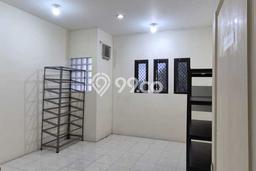 Rumah Luas Asri 3 KT Siap Pakai di Sukomanunggal Surabaya Rumah Luas Asri 3 KT Siap Pakai di Sukomanunggal Surabaya