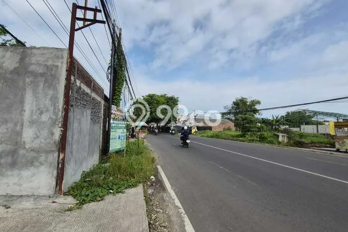 Disewakan Gudang di Pusat Kota Surabaya Ramai Strategis Disewakan Gudang di Pusat Kota Surabaya Ramai Strategis