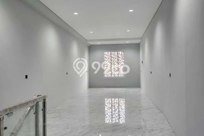 Unit Ruko Disewa Lokasi Genteng, Surabaya Spesifikasi Luas Bangunan 226m2 Unit Ruko Disewa Lokasi Genteng, Surabaya Spesifikasi Luas Bangunan 226m2