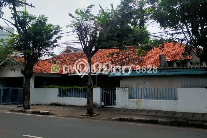 Disewakan Rumah Strategis Harga Terjangkau di Jakarta Barat Disewakan Rumah Strategis Harga Terjangkau di Jakarta Barat