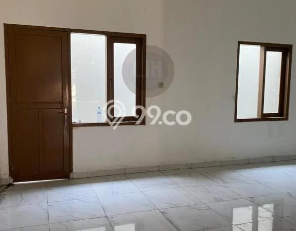 Ruko Bagus LT 210m2 LB 450m2 Dijual di Semarang Timur Semarang Ruko Bagus LT 210m2 LB 450m2 Dijual di Semarang Timur Semarang