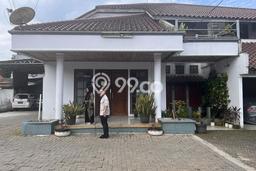 For Sale! Luxury House LT 1253m2 Desain Modern di Pejaten For Sale! Luxury House LT 1253m2 Desain Modern di Pejaten