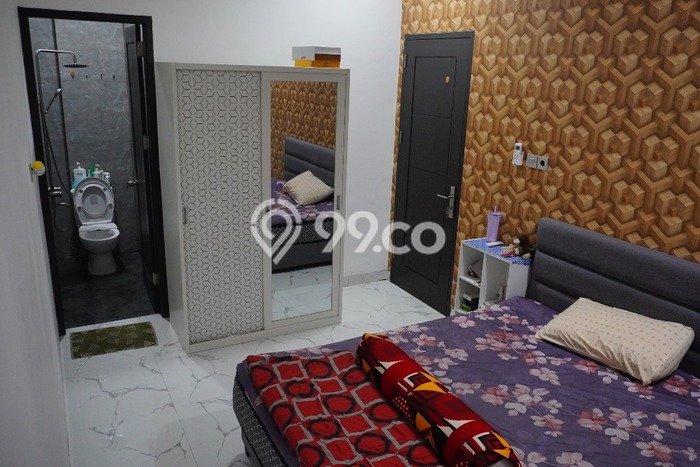 Dijual Hunian Rumah Terawat 3 Kamar di Jatiwaringin, Bekasi Dijual Hunian Rumah Terawat 3 Kamar di Jatiwaringin, Bekasi