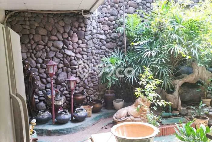 Siap Huni Rumah Mewah 5 Kamar di Menteng Dekat ke Mana Pun Siap Huni Rumah Mewah 5 Kamar di Menteng Dekat ke Mana Pun