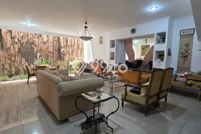Rumah Eksklusif Dijual LT 220m2 di Kelapa Gading, Jakarta Utara Rumah Eksklusif Dijual LT 220m2 di Kelapa Gading, Jakarta Utara