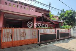 Dijual Hunian Rumah Nyaman 5 Kamar di Jati Cempaka, Bekasi Dijual Hunian Rumah Nyaman 5 Kamar di Jati Cempaka, Bekasi