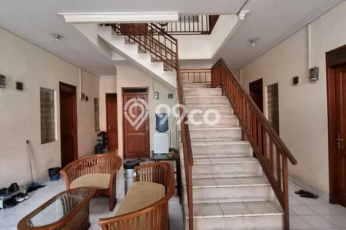 Rumah Kost untuk Dijual di Jati Padang Punya 35 Kamar Rumah Kost untuk Dijual di Jati Padang Punya 35 Kamar