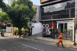 Unit Kantor Dijual di Jakarta Pusat LT 141m2 & LB 400m2 Unit Kantor Dijual di Jakarta Pusat LT 141m2 & LB 400m2