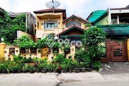 Rumah Luxury Modern Tanpa Renovasi di Pondok Bambu Jakarta Timur Rumah Luxury Modern Tanpa Renovasi di Pondok Bambu Jakarta Timur