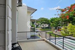 Dijual Rumah Luas Elegan Dengan View Eksklusif di Pakuwon City, Surabaya Dijual Rumah Luas Elegan Dengan View Eksklusif di Pakuwon City, Surabaya