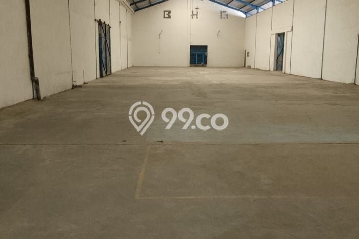 SEWA STRATEGIS! Gudang Kawasan , Luas 1900m2m², Area Ramai SEWA STRATEGIS! Gudang Kawasan , Luas 1900m2m², Area Ramai