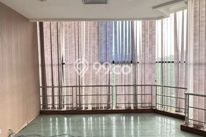 Kantor untuk Disewa di Pusat Surabaya Luas Bangunan 2098m2 Kantor untuk Disewa di Pusat Surabaya Luas Bangunan 2098m2