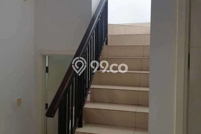 Rumah sewa siap pakai 3 KT di Green Lake City, Jakarta Barat Rumah sewa siap pakai 3 KT di Green Lake City, Jakarta Barat