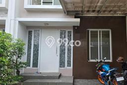 Dijual Rumah Luas Megah Dengan View Cantik di Green Lake City, Jakarta Barat Dijual Rumah Luas Megah Dengan View Cantik di Green Lake City, Jakarta Barat