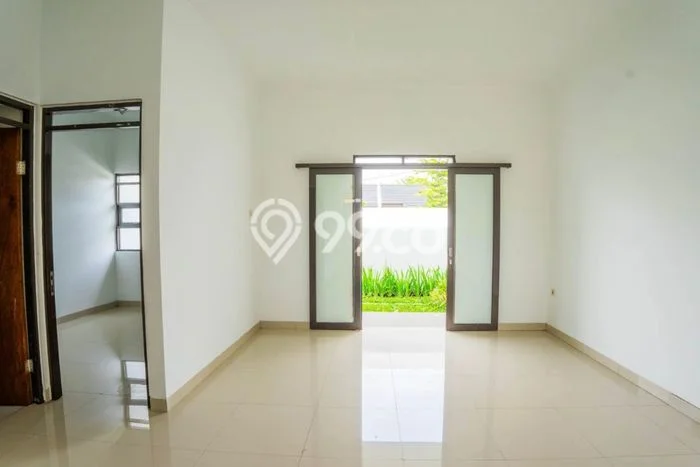 Rumah SUPER MEWAH! area Solokan Jeruk, Bandung, Luas 105m2m² LB 58m2m², HARGA SPESIAL Rumah SUPER MEWAH! area Solokan Jeruk, Bandung, Luas 105m2m² LB 58m2m², HARGA SPESIAL
