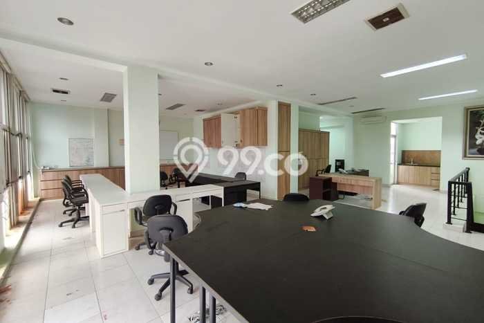 Unit Ruko Dijual di Tangerang LT 150m2 & LB 240m2 Unit Ruko Dijual di Tangerang LT 150m2 & LB 240m2
