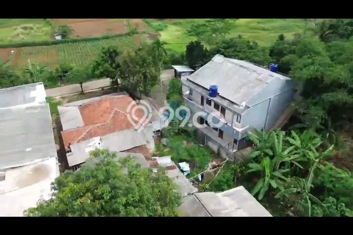 Investasi Kost Dijual di Cisauk, Tangerang, Spesifikasi 8 KT, 8 KM, 250m2 Investasi Kost Dijual di Cisauk, Tangerang, Spesifikasi 8 KT, 8 KM, 250m2