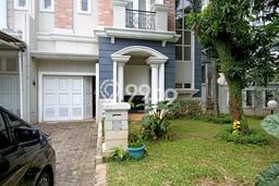 Rumah Mewah dengan Luas Tanah 353m² di Lingkungan Asri Gading Serpong, Tangerang Rumah Mewah dengan Luas Tanah 353m² di Lingkungan Asri Gading Serpong, Tangerang