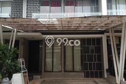 Disewakan! Rumah 3 Kamar Tidur &
2 Kamar Mandi di BSD, Tangerang Disewakan! Rumah 3 Kamar Tidur &
2 Kamar Mandi di BSD, Tangerang
