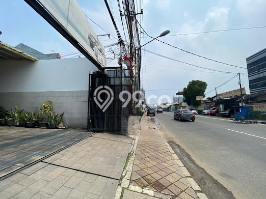 Komersial Dijual Lokasi Emas di Karawaci Luas 300m2 Komersial Dijual Lokasi Emas di Karawaci Luas 300m2