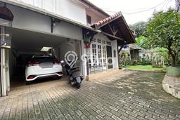 Disewakan! Rumah 3 Kamar Tidur &
2 Kamar Mandi di Kemang, Jakarta Selatan Disewakan! Rumah 3 Kamar Tidur &
2 Kamar Mandi di Kemang, Jakarta Selatan