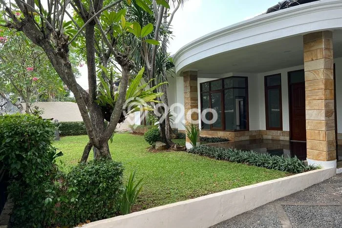 Sewa Rumah Murah di Pejaten Jakarta Selatan Punya 4 Kamar Tidur Sewa Rumah Murah di Pejaten Jakarta Selatan Punya 4 Kamar Tidur