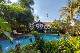 Jual Rumah Mewah Elegan Dengan View Eksklusif di Cirendeu, Jakarta Selatan Jual Rumah Mewah Elegan Dengan View Eksklusif di Cirendeu, Jakarta Selatan