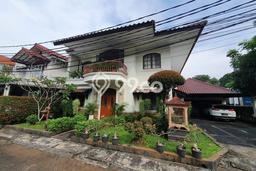 Dijual Rumah Luas Megah Dengan View Cantik di Pejaten, Jakarta Selatan Dijual Rumah Luas Megah Dengan View Cantik di Pejaten, Jakarta Selatan