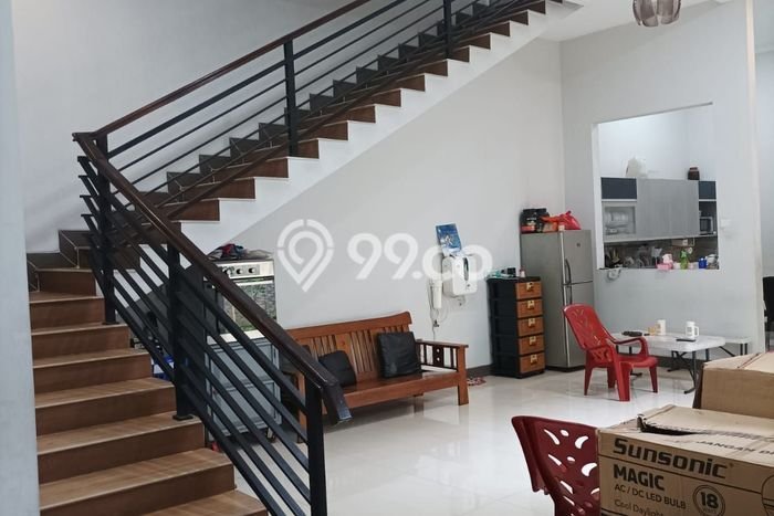Rumah Mewah LB 600m2 Siap Huni Desain Elegan di BSD, Tangerang Rumah Mewah LB 600m2 Siap Huni Desain Elegan di BSD, Tangerang