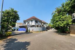 Jual Rumah Mewah Elegan Dengan View Eksklusif di BSD City, Tangerang Jual Rumah Mewah Elegan Dengan View Eksklusif di BSD City, Tangerang