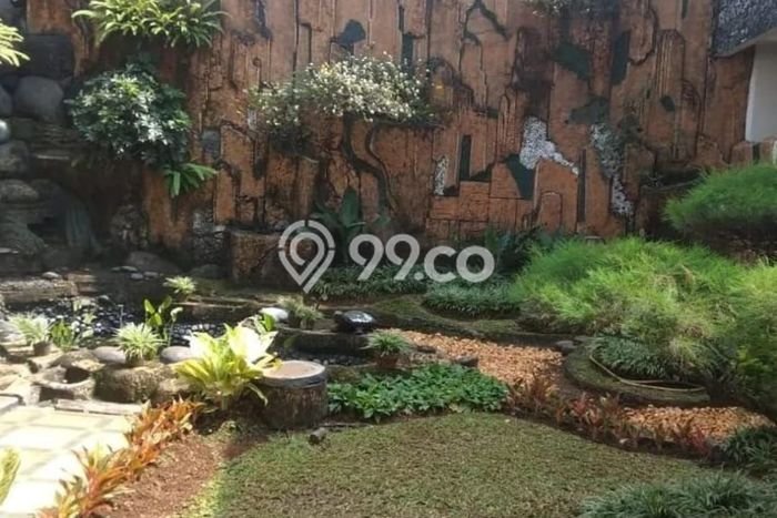 Rumah Elit Modern Tanpa Renovasi di BSD City Tangerang Rumah Elit Modern Tanpa Renovasi di BSD City Tangerang