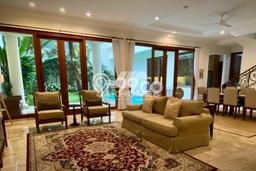 Rumah Sewa Jakarta Selatan LT 570m2 LB 465m2 Kawasan Pondok Indah Rumah Sewa Jakarta Selatan LT 570m2 LB 465m2 Kawasan Pondok Indah
