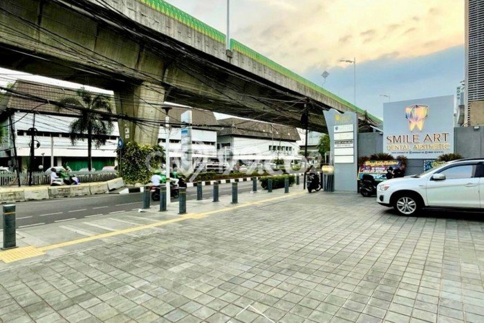 Kantor Dijual Lokasi Stratagis di Kebayoran Baru Jakarta Selatan Cocok untuk Investasi Kantor Dijual Lokasi Stratagis di Kebayoran Baru Jakarta Selatan Cocok untuk Investasi