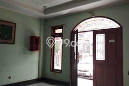 Dijual Kost di Kawasan Sukajadi, Bandung, Spesifikasi 44 KT, 44 KM, 900m2 Dijual Kost di Kawasan Sukajadi, Bandung, Spesifikasi 44 KT, 44 KM, 900m2