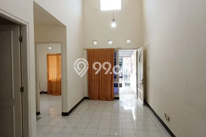 Rumah Sewa Surabaya LT 90m2 LB 60m2 Area Pakuwon City Rumah Sewa Surabaya LT 90m2 LB 60m2 Area Pakuwon City
