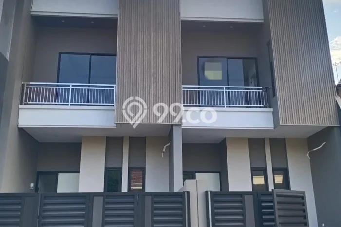 Rumah Modern 4 KT di Dharma Husada Surabaya Unfurnished Rumah Modern 4 KT di Dharma Husada Surabaya Unfurnished