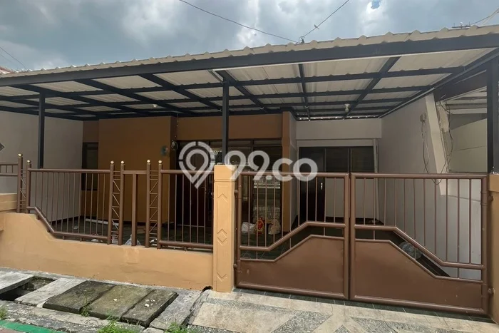 Sewa Rumah Harga Terjangkau di Pondok Tjandra Sidoarjo Punya 2 Kamar Tidur Sewa Rumah Harga Terjangkau di Pondok Tjandra Sidoarjo Punya 2 Kamar Tidur