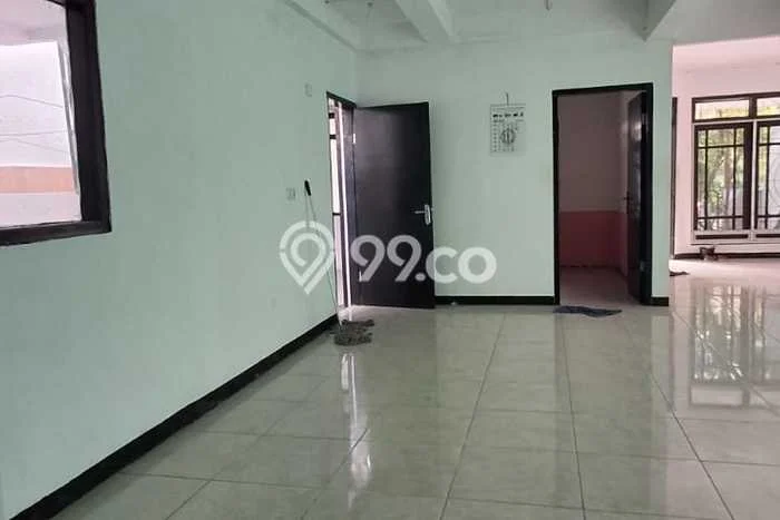 Disewakan! Rumah 2 Kamar Tidur &
2 Kamar Mandi di Nginden, Surabaya Disewakan! Rumah 2 Kamar Tidur &
2 Kamar Mandi di Nginden, Surabaya