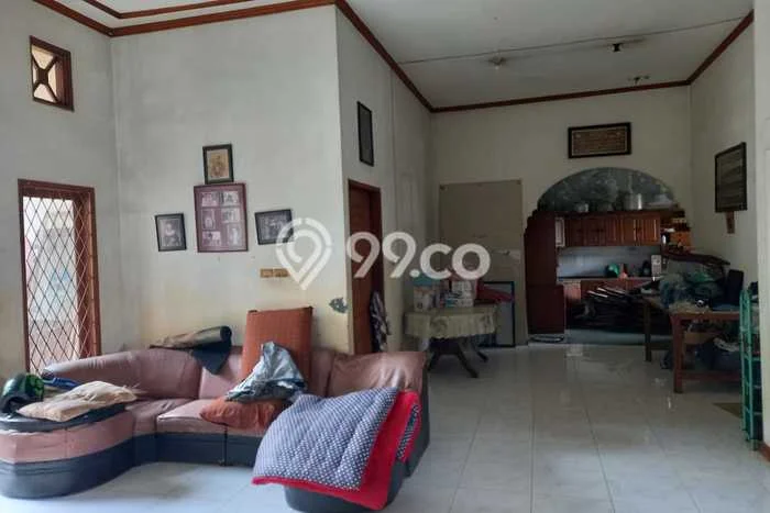 Jual Rumah Luas Elegan Dengan View Eksklusif di Margonda, Depok Jual Rumah Luas Elegan Dengan View Eksklusif di Margonda, Depok