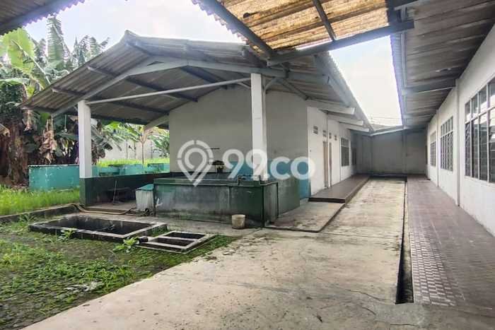 Gudang Area Bisnis Kawasan , Luas 1300m2m², Mainroad Gudang Area Bisnis Kawasan , Luas 1300m2m², Mainroad