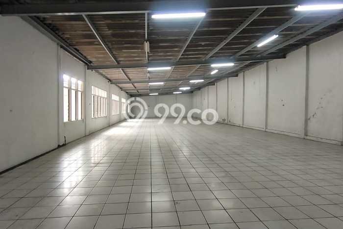 Gudang Area Bisnis Kawasan , Luas 1300m2m², Mainroad Gudang Area Bisnis Kawasan , Luas 1300m2m², Mainroad