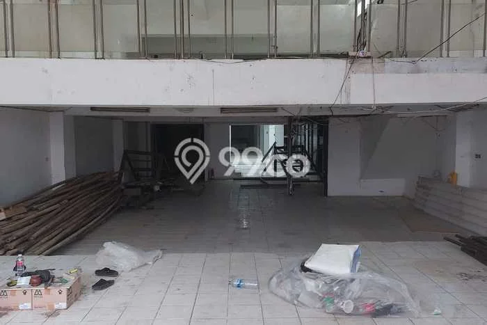 Unit Ruko Dijual di Jakarta Pusat LT 612m2 & LB 1m2 Unit Ruko Dijual di Jakarta Pusat LT 612m2 & LB 1m2