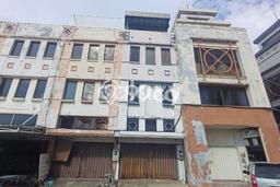 Ruko Bagus LT 68m2 LB 245m2 Dijual di Wonokromo Surabaya Ruko Bagus LT 68m2 LB 245m2 Dijual di Wonokromo Surabaya