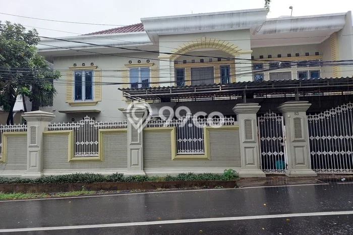 Rumah sewa siap pakai 6 Kamar Tidur di Condet, Jakarta Timur Rumah sewa siap pakai 6 Kamar Tidur di Condet, Jakarta Timur