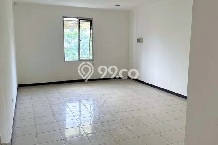 Unit Ruko Dijual di Jakarta Timur LT 170m2 & LB 600m2 Unit Ruko Dijual di Jakarta Timur LT 170m2 & LB 600m2