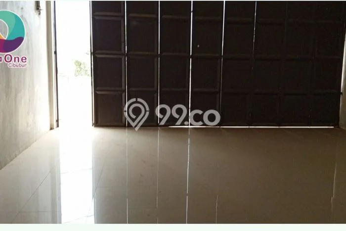 For Rent Ruko di Cileungsi, Luas 100m², Lokasi Komersial For Rent Ruko di Cileungsi, Luas 100m², Lokasi Komersial